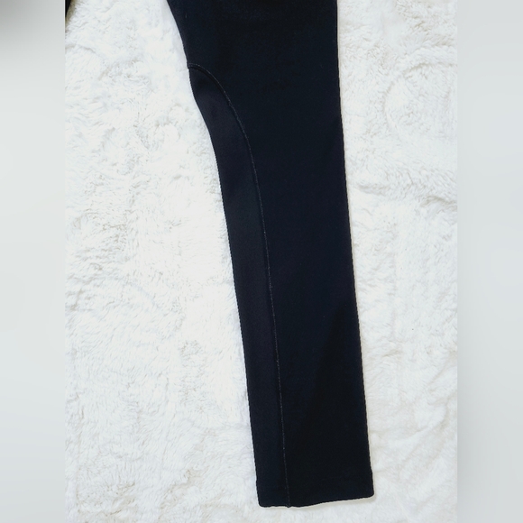 Lululemon Riding Pants. Size 4. Black - Picture 8 of 12